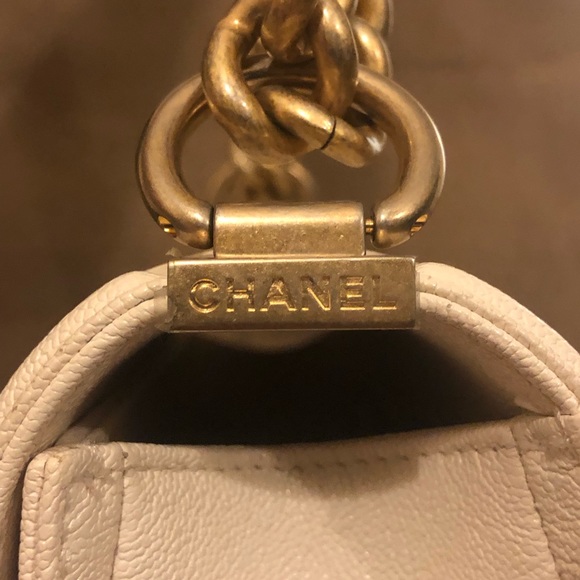 Chanel Small Le Boy White Gold Caviar Bag - Picture 3 of 8